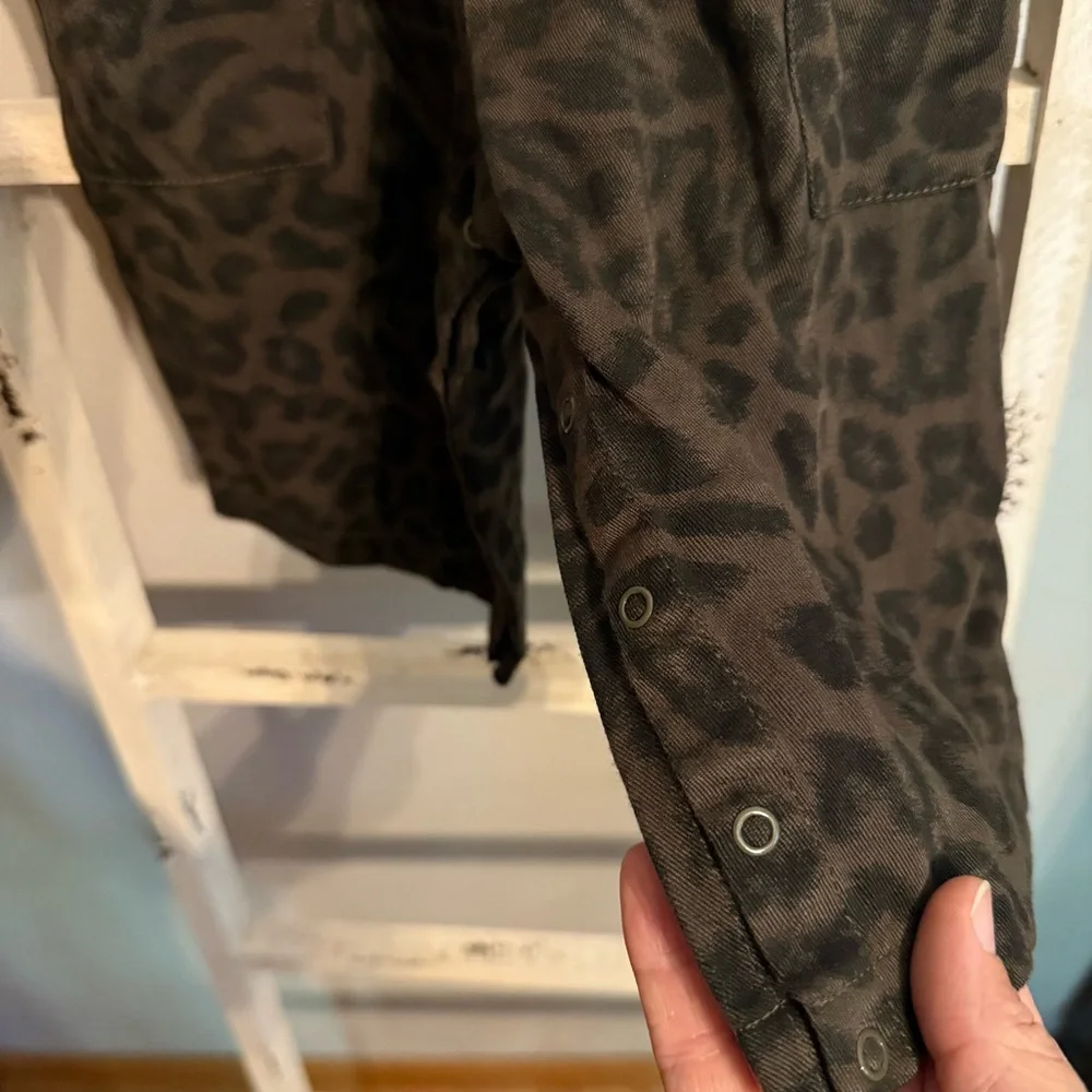 NWT Habitual Kids Brown Leopard Print Romper Toddler Girl Size 12 Mo